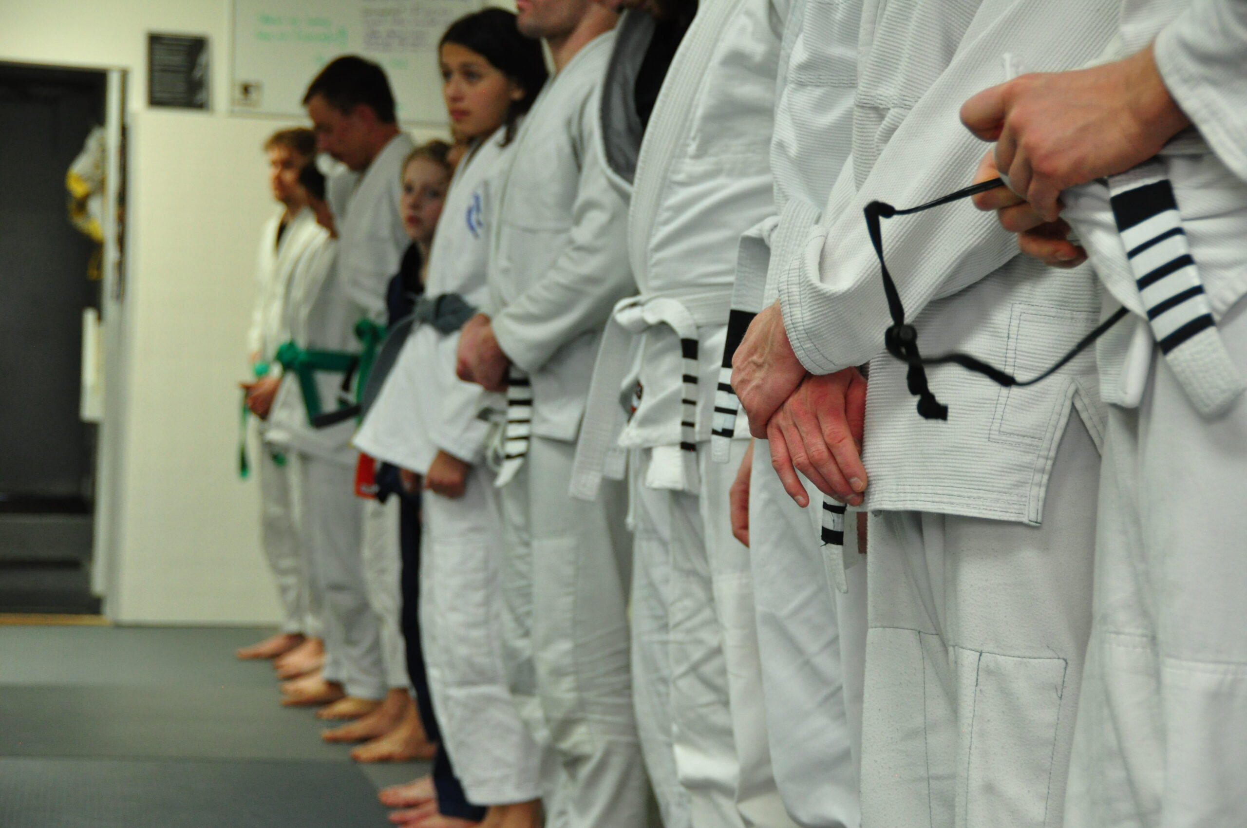 Essential Jiu Jitsu Moves and Concepts White Belts Should Know